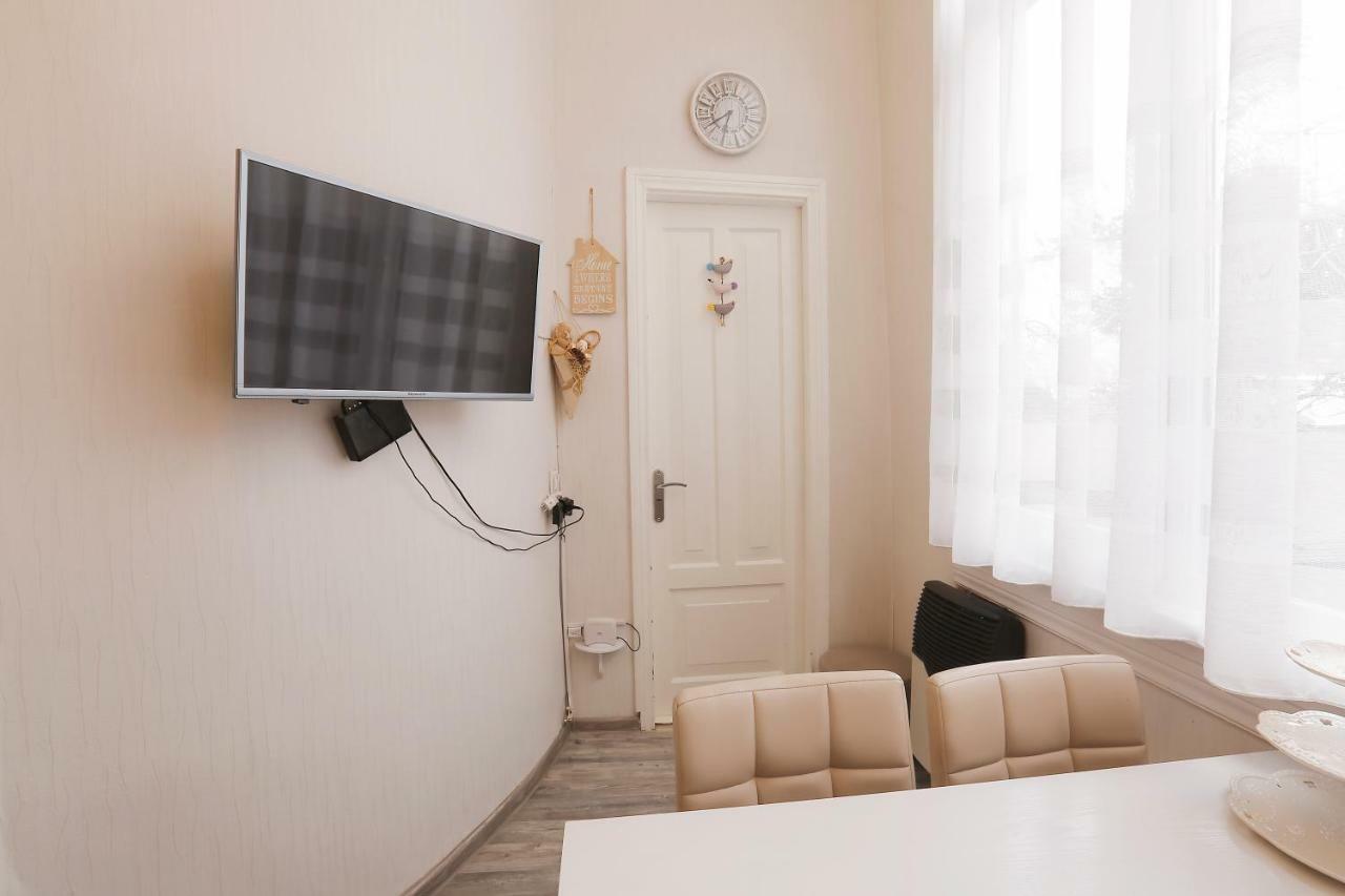 L&L Apartment ティビリシ エクステリア 写真