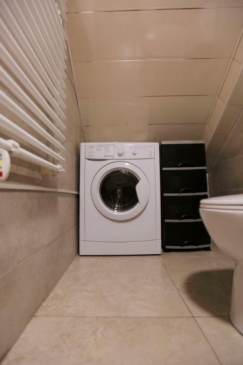 L&L Apartment ティビリシ エクステリア 写真